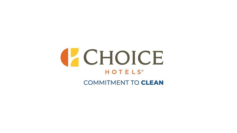 Econo Lodge Lee - Great Barrington Екстер'єр фото