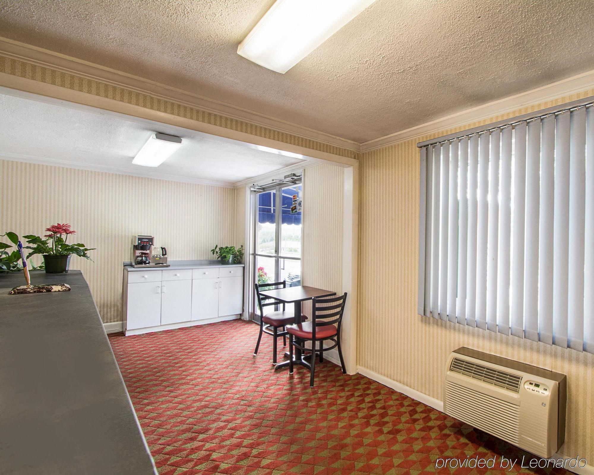 Econo Lodge Lee - Great Barrington Екстер'єр фото